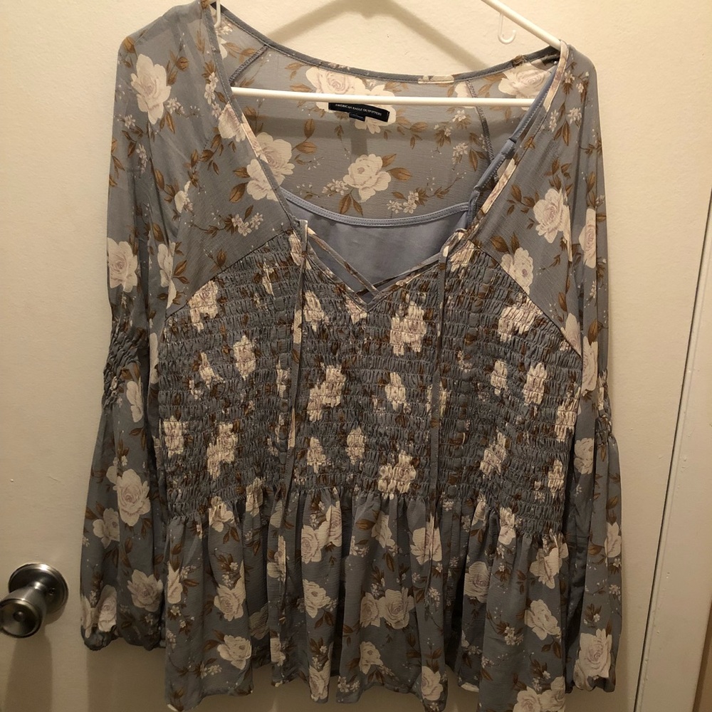 American Eagle top.  Cute and flowy